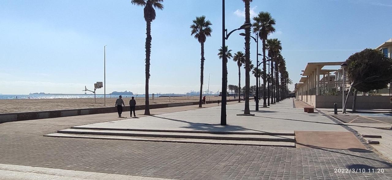 Sunny&Beach In Valence Extérieur photo